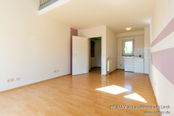 Wohnraum mit Pantryk�che Maisonettewohnung N�rnberg
