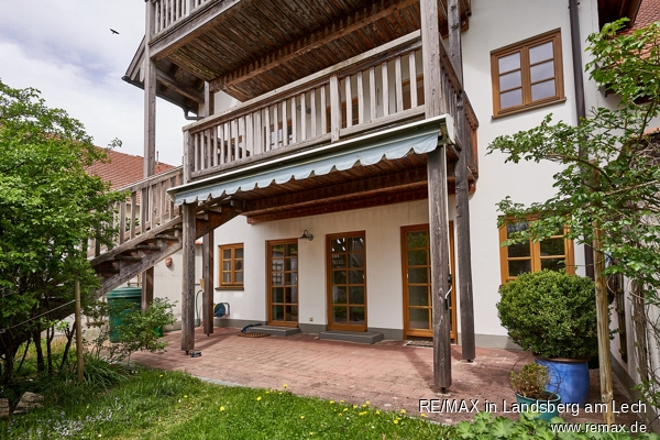 EG Terrasse Doppelhaush�lfte Kaufering