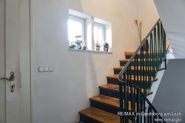 Treppenhaus Erdgeschosswohnung Gersthofen