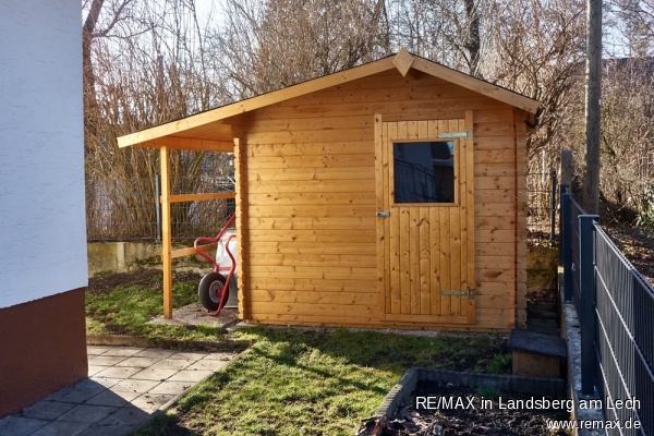 Gartenh�uschen Einfamilienhaus We�ling