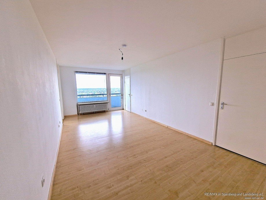 2 Zimmer in luftiger H�he mit West- und Alpenblick Etagenwohnung M�nchen / Solln