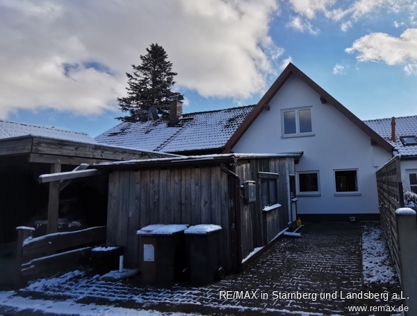 Haus mit Stellplatz und Lagerraum Reihenhaus Inning