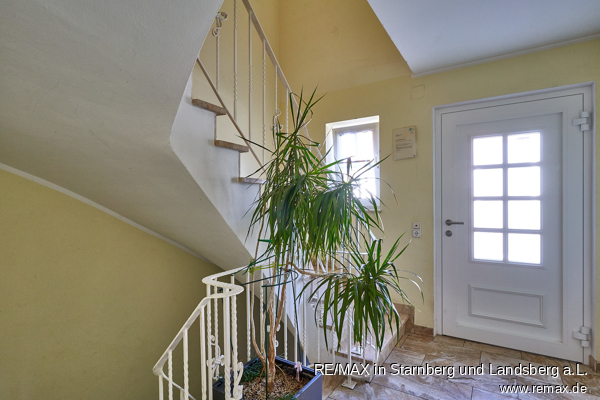 Treppenhaus Erdgeschosswohnung Windach