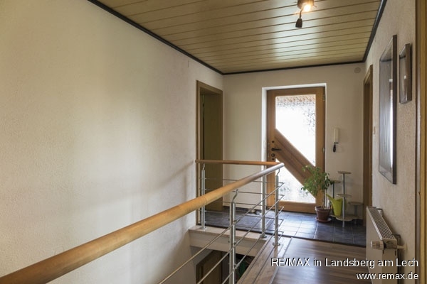 Der Flur im OG Reihenendhaus Buchloe