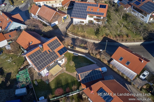 Garten Luftbild Doppelhaush�lfte Die�en