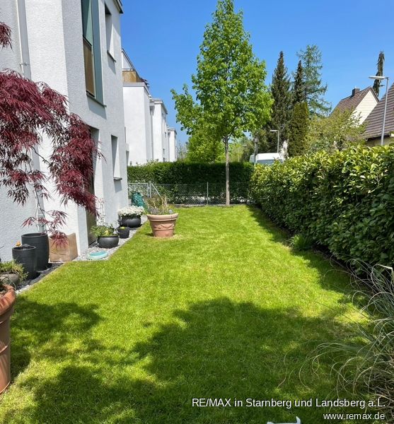 Garten M�nchen - Trudering Erdgeschosswohnung V E R K A U F T: Barrierefreie Garten-Wohnung in ruhiger Ortsrandlage von Trudering