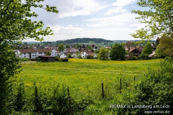 Blick ins Gr�ne und den Naturpark Doppelhaush�lfte Dinkelscherben