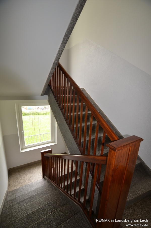 Das Treppenhaus Etagenwohnung Gie�en