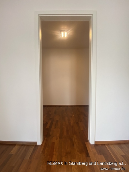 Ankleide Etagenwohnung Gauting