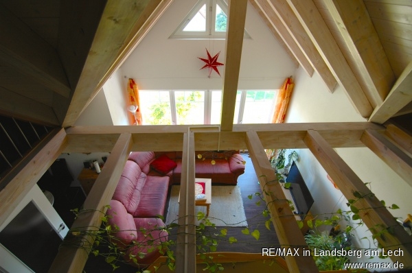Blick vom DG ins Wohnzimmer im OG Einfamilienhaus Obermeitingen