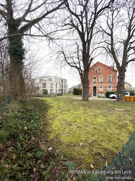 Parkartiges Grundstueck Etagenwohnung Augsburg