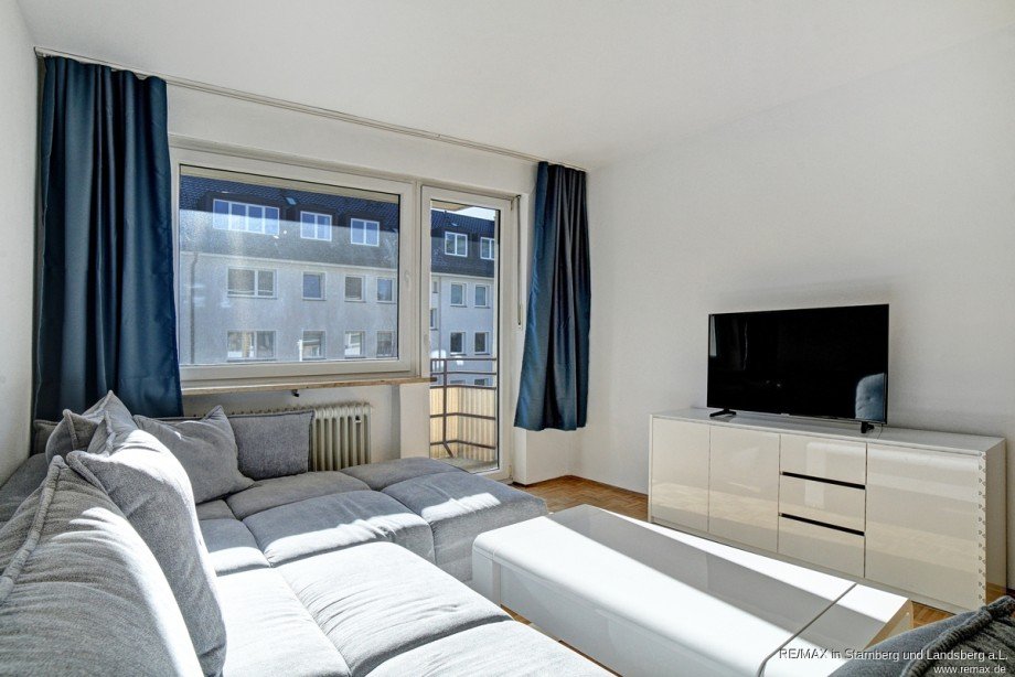 Lichtdurchflutet - Wohnzimmer Etagenwohnung M�nchen