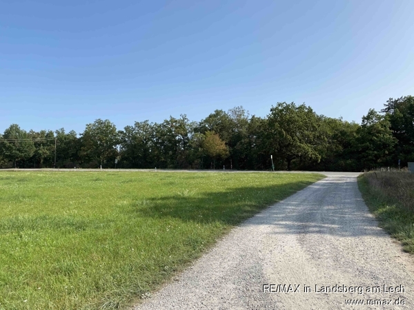 Zufahrt von der Landstrasse Einfamilienhaus Hurlach