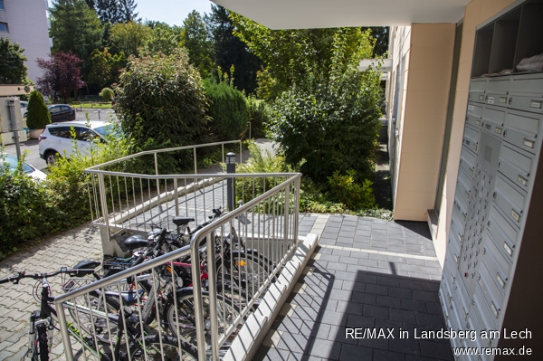 Barrierefrei, auch im neu angelegten Eingansbereich Etagenwohnung F�rstenfeldbruck