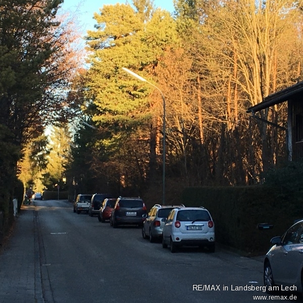 Vor dem Haus Etagenwohnung Wolfratshausen