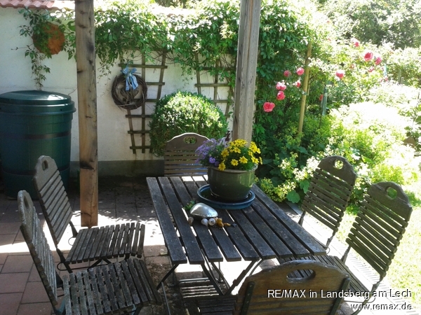 EG Terrasse Doppelhaush�lfte Kaufering