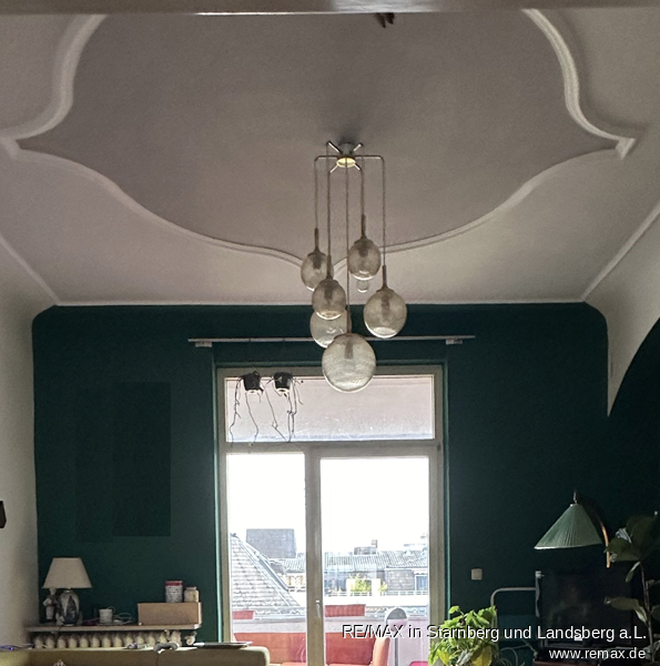 tats�chlicher Ausblick Wohnzimmer Dachgeschosswohnung W�rzburg