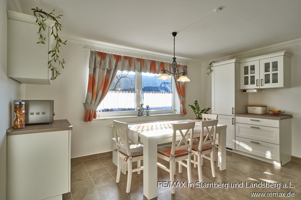 EG K�che Einfamilienhaus Walkertshofen
