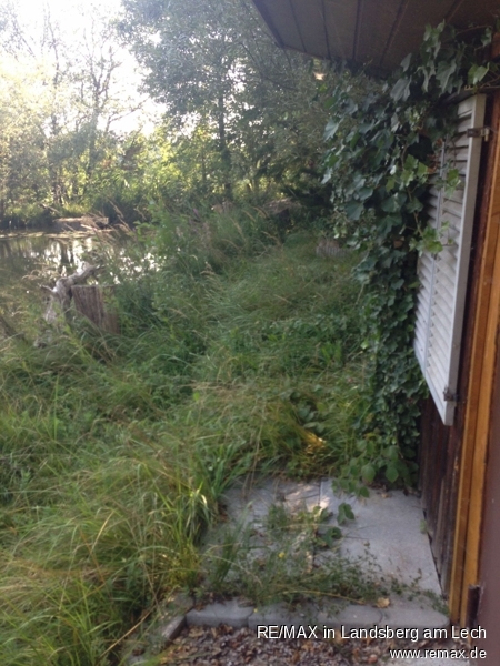 Freizeitgrundstuekc mit Teich und H�tte Gemischt-Grundst�ck Waal