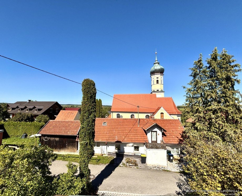 Blick auf St. Jakob Dachgeschosswohnung Finning / Entraching