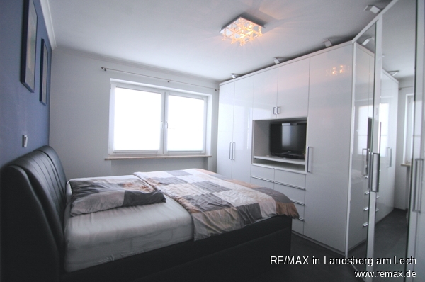 Gro�es Schlafzimmer Etagenwohnung M�nchen