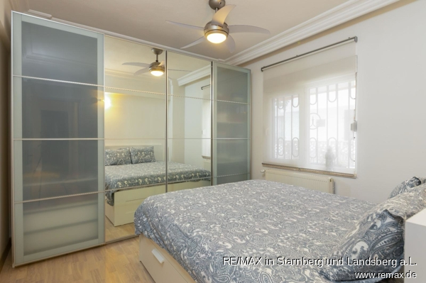 Gro�z�gige R�ume Etagenwohnung Fener