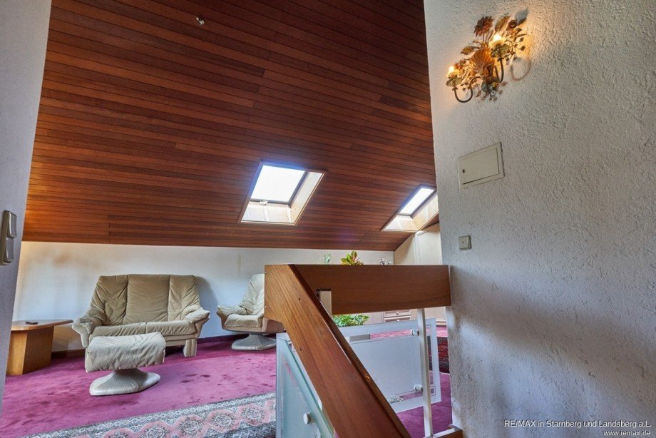 Treppe zur Galerie Doppelhaush�lfte Vaterstetten