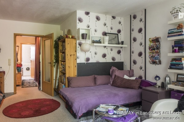 Wohnzimmer Etagenwohnung K�nigsbrunn