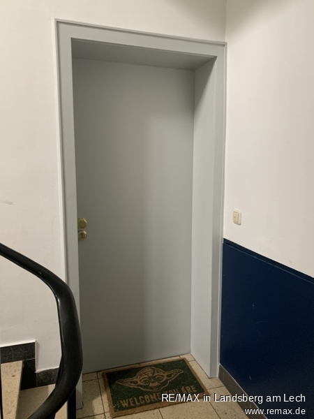 Wohnungst�r au�en Etagenwohnung Augsburg