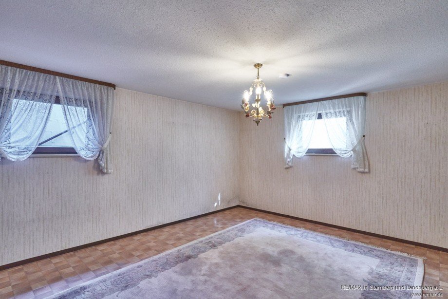 KG Hobbyraum Einfamilienhaus T�rkheim