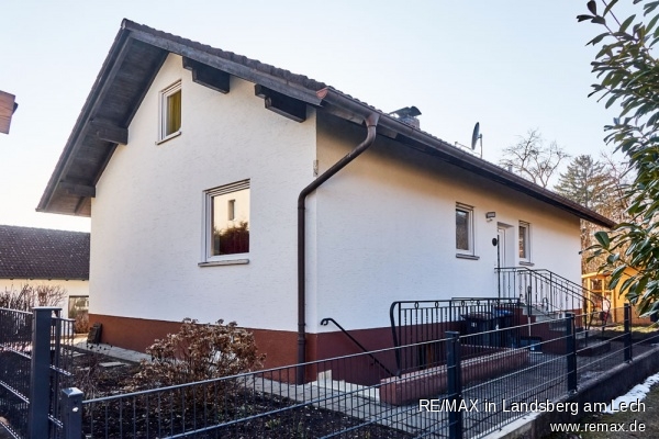Ansicht Ost und Nord Einfamilienhaus We�ling