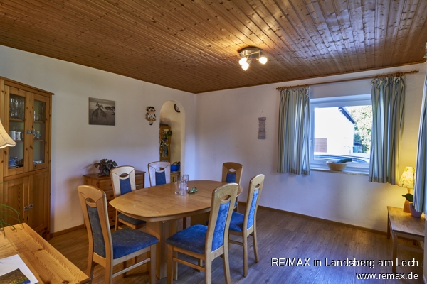 WalleshausenEsszimmer2 Einfamilienhaus Geltendorf