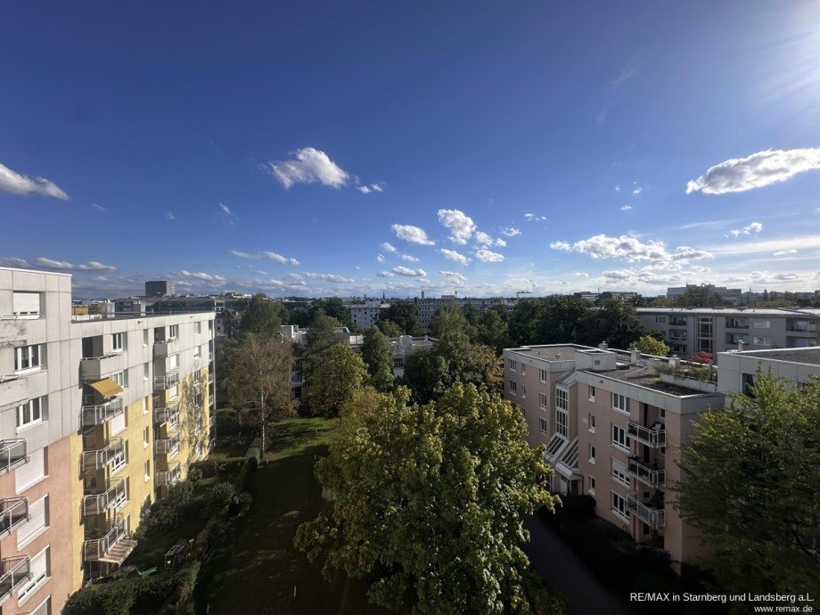 Ausblick vom Balkon Dachgeschosswohnung M�nchen