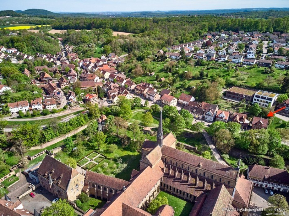 Haus und Umfeld Mehrfamilienhaus Maulbronn