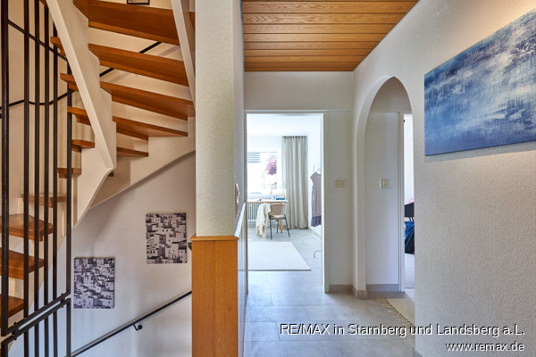 Flurbereich im OG Reihenmittelhaus Unterschlei�heim