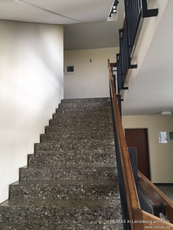Treppenhaus Etagenwohnung F�rstenfeldbruck