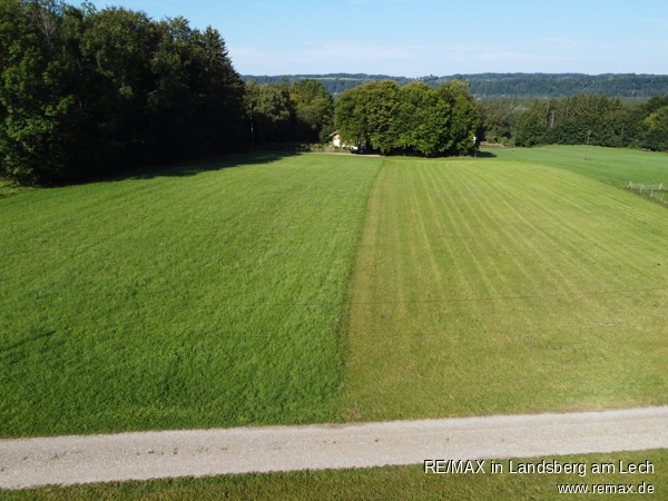 Landwirtschaft und Freizeitgrund in Oberbayern Freizeitgrundst�ck Egling