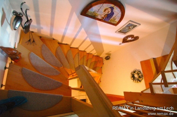 Treppe ins KG Doppelhaush�lfte Landsberg