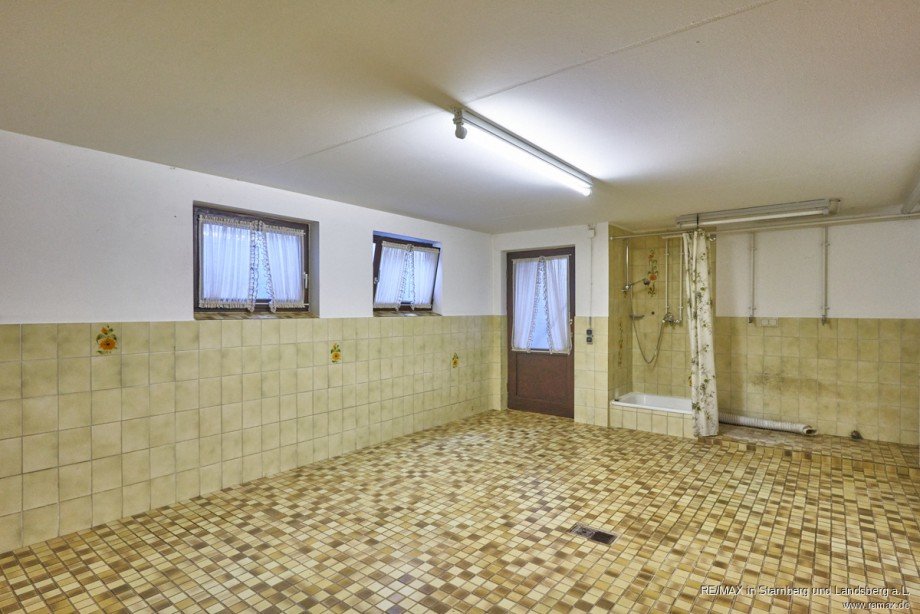 KG Waschk�che Einfamilienhaus T�rkheim