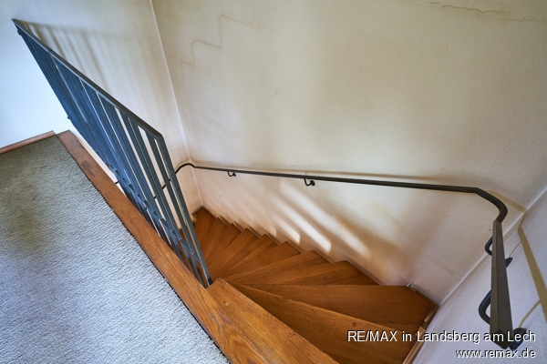 DG Treppe Reihenmittelhaus Puchheim