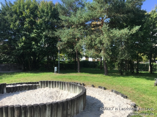 Spielplatz Erdgeschosswohnung Unterschlei�heim