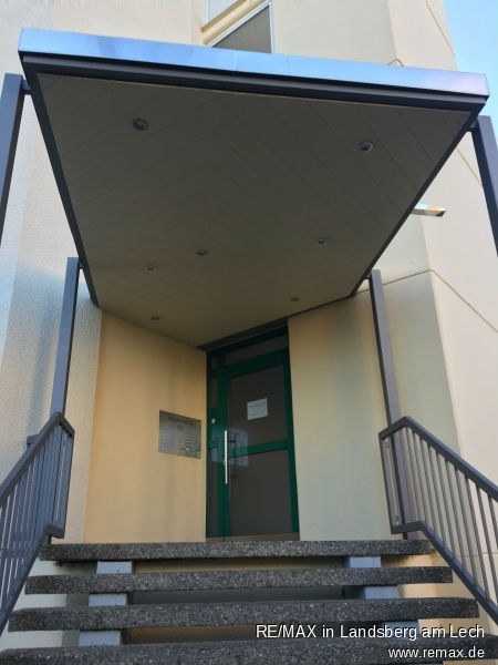 Hauseingang Etagenwohnung Wolfratshausen