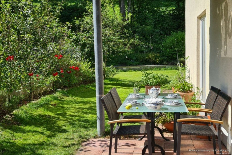 Terrasse S�den Erdgeschosswohnung Berg