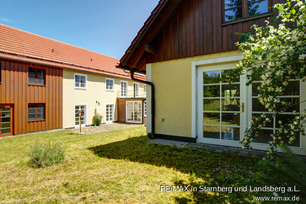 Garagengeb�ude Bauernhaus Starnberg / Hanfeld
