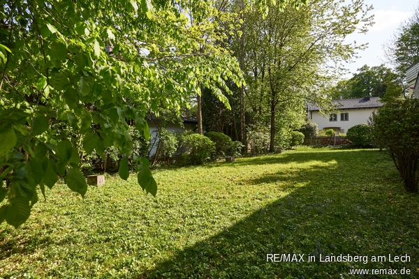 Garten der Wohnanlage Etagenwohnung M�nchen
