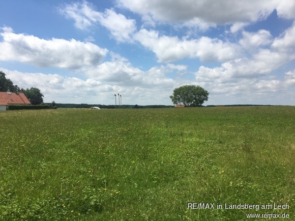 Westseite Wohngrundst�ck Geltendorf