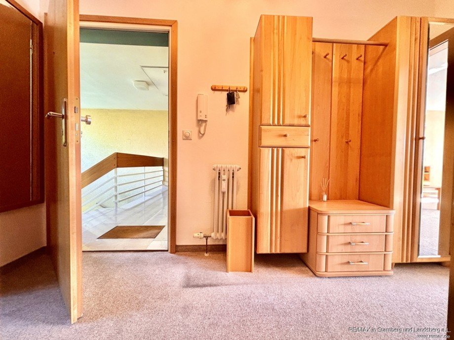 Flur mit Garderobe Wohnung Landsberg am Lech