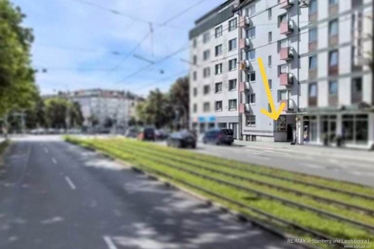 Objektansicht_Einfahrt2 M�nchen Garagen 20 TG-Stellpl�tze (Duplex) - Einzeln oder im Paket - N�he Stiglmaierplatz