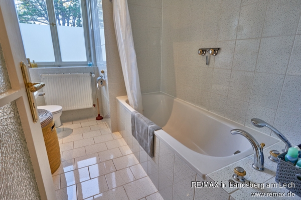 Bad Etagenwohnung Haar