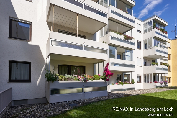 Balkon Erdgeschosswohnung Stadtbergen